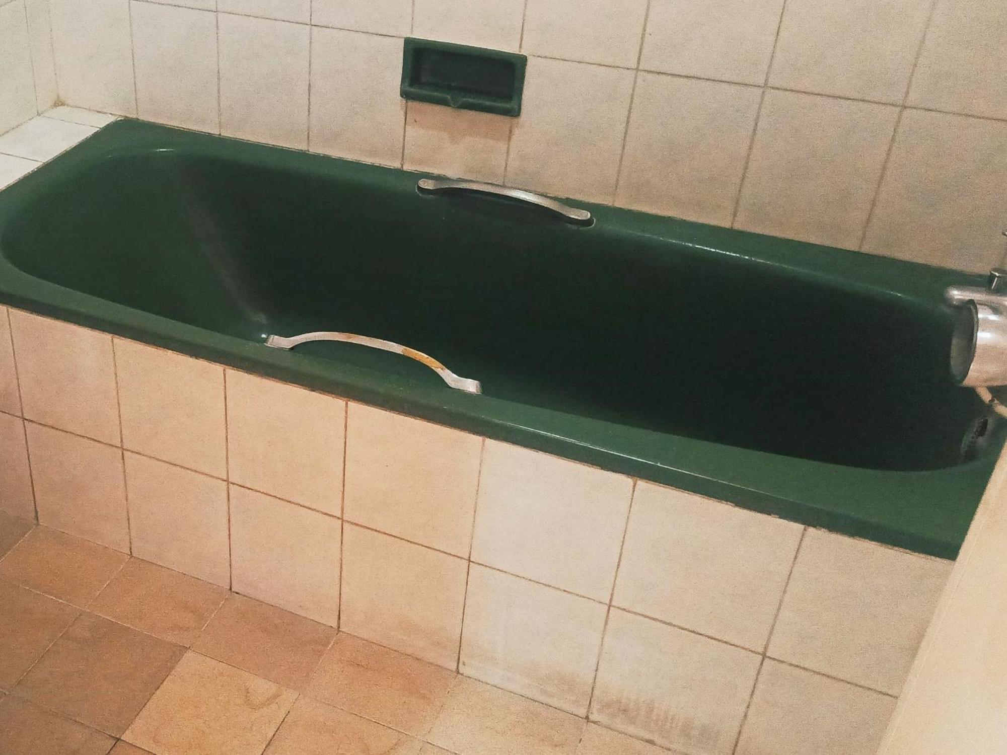 Hotel Wijaya Purwokerto Exteriör bild